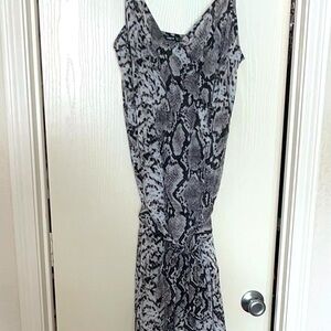 Elegant Gray Snake Print Dress